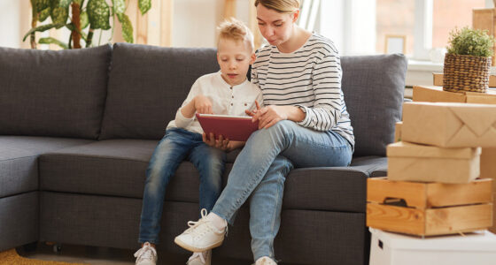 Screentime kids mom