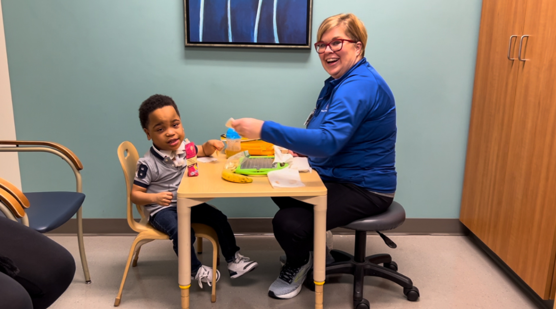 Speechlanguage pathologist helps children… Riley Children's Health