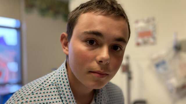 View more about Teen golfer focuses on the game as he fights leukemia